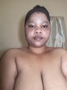 Snapshot of PRINCESSEMELXX93 chatting on October 28, 1:31 am PRINCESSEMELXX93 online show from October 28, 1:31 am