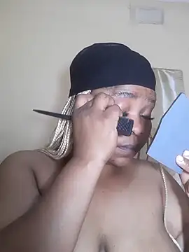 Snapshot of PRINCESSEMELXX93 chatting on November 13, 3:16 am PRINCESSEMELXX93 online show from November 13, 3:16 am