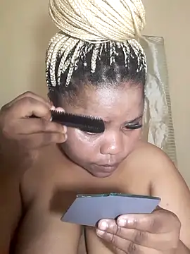 Snapshot of PRINCESSEMELXX93 chatting on November 19, 2:44 am PRINCESSEMELXX93 online show from November 19, 2:44 am