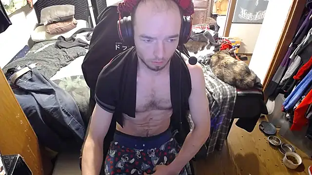 Snapshot of womenhateme69 chatting on October 17, 10:01 pm womenhateme69 online show from October 17, 10:01 pm