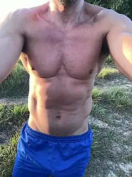 CasadoLutadorBigStuds online show from October 16, 7:48 pm