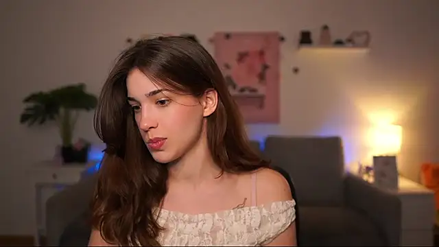 kissie cat online show from April 30, 12:33 pm