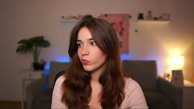 kissie cat online show from May 8, 5:51 pm
