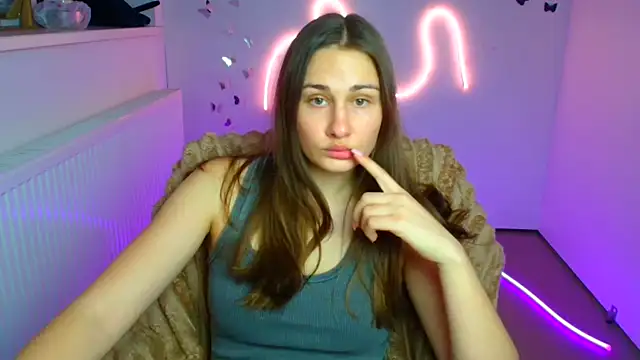 Stefanie Sweet online show from March 23, 6:06 am