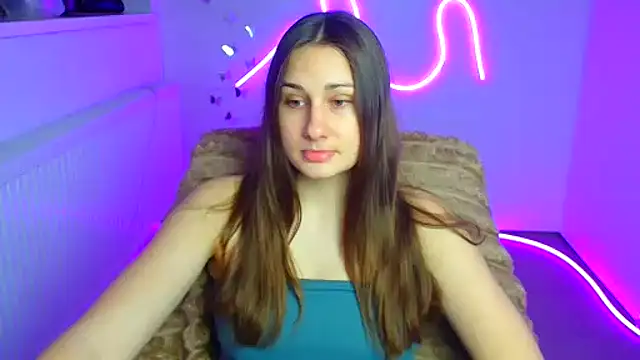 Stefanie Sweet online show from April 18, 5:44 am