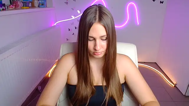 Stefanie Sweet online show from August 6, 5:59 pm