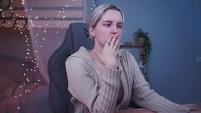 BethanyCloud online show from January 16, 2:37 am