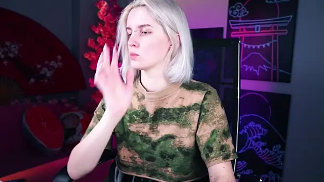 BethanyCloud online show from April 10, 5:23 am