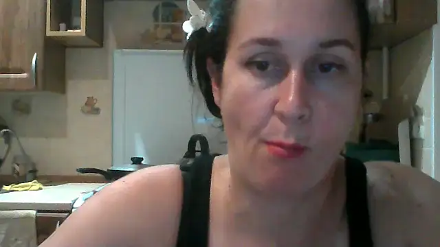 Amandda  online show from September 9, 6:18 pm
