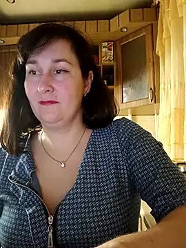Snapshot of Amandda_ chatting on June 3, 7:08 pm Amandda online show from June 3, 7:08 pm
