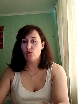 Snapshot of Amandda_ chatting on June 6, 11:59 am Amandda online show from June 6, 11:59 am