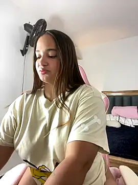 Andrea-Lu online show from September 30, 2:38 am