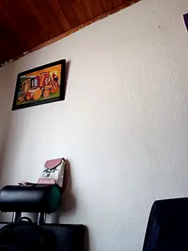 Mia-Glow online show from February 26, 1:21 pm