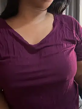 Maggi-is-back online show from October 10, 2:21 am