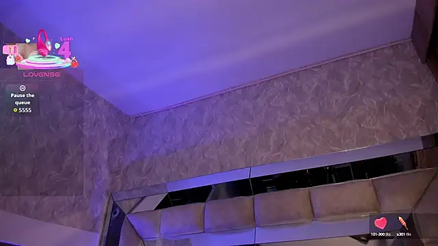 Snapshot of PAULETEJOHNSON chatting on October 17, 3:20 am PAULETEJOHNSON online show from October 17, 3:20 am