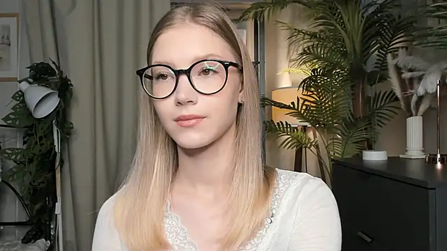 ChinBonnell online show from October 24, 5:48 am