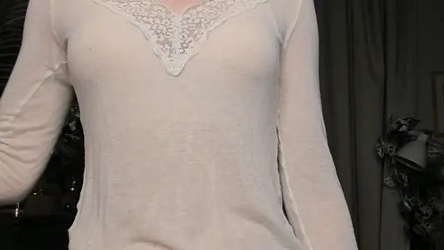 ChinBonnell online show from December 22, 5:48 am