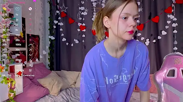 WeiSusi online show from March 17, 5:49 pm