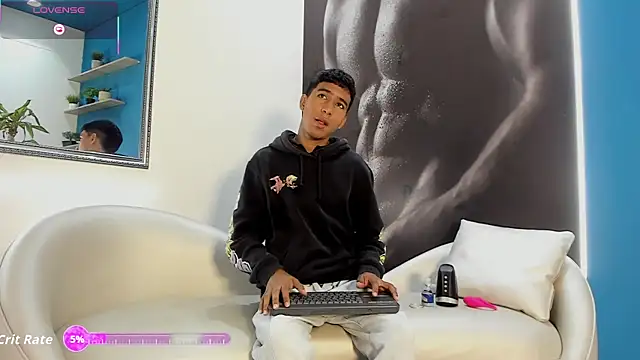 Snapshot of ender_h0t chatting on November 20, 2:06 pm ender h0t online show from November 20, 2:06 pm