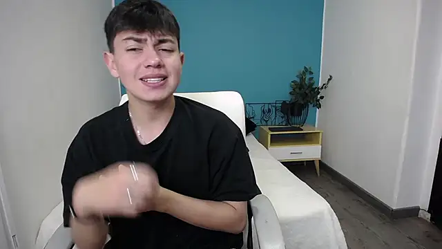 Ithan  online show from September 21, 1:46 pm