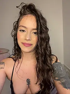 Snapshot of alysa_g_ chatting on October 15, 10:32 pm alysa g online show from October 15, 10:32 pm