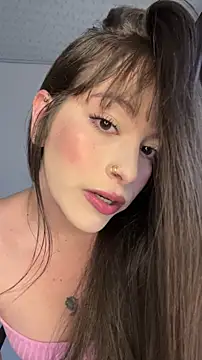 Snapshot of alysa_g_ chatting on November 20, 10:09 pm alysa g online show from November 20, 10:09 pm