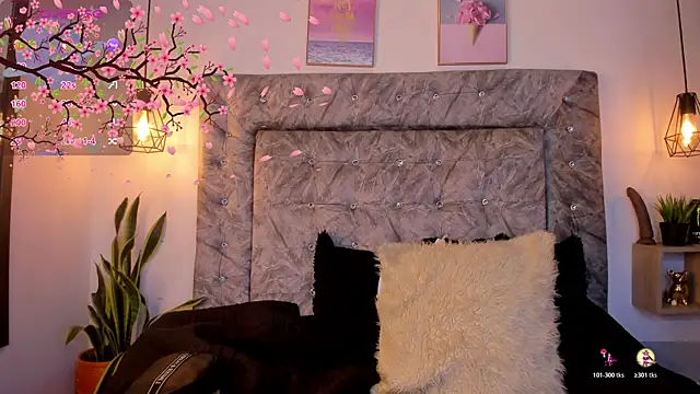 Seraphyne666 online show from October 19, 10:43 pm