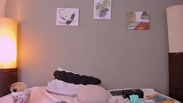 zeus blaze online show from October 15, 4:45 am