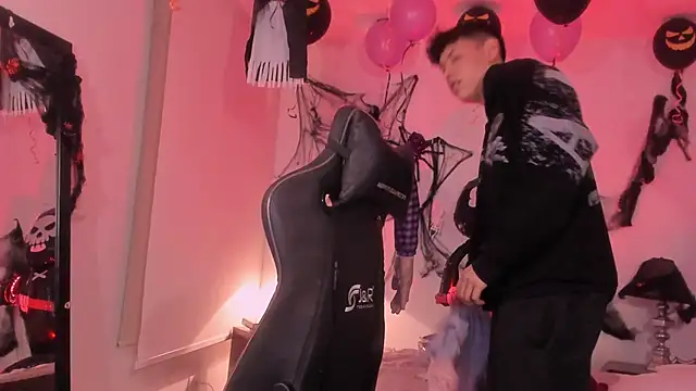 zeus blaze online show from October 18, 11:49 pm