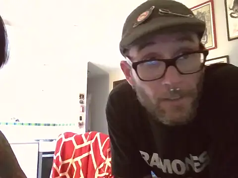 versatilxs online show from November 25, 11:38 pm