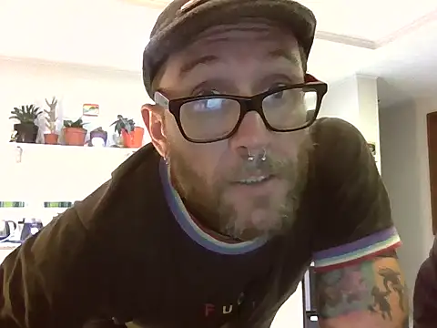 versatilxs online show from November 29, 1:52 am