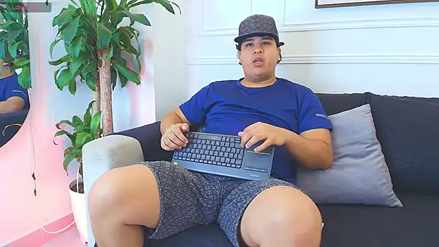 Naim Bennetsex online show from October 29, 6:53 pm