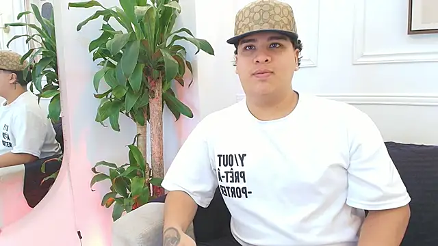 Naim Bennetsex online show from November 14, 6:28 pm