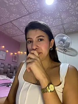 Lenapink19 online show from November 4, 12:10 am