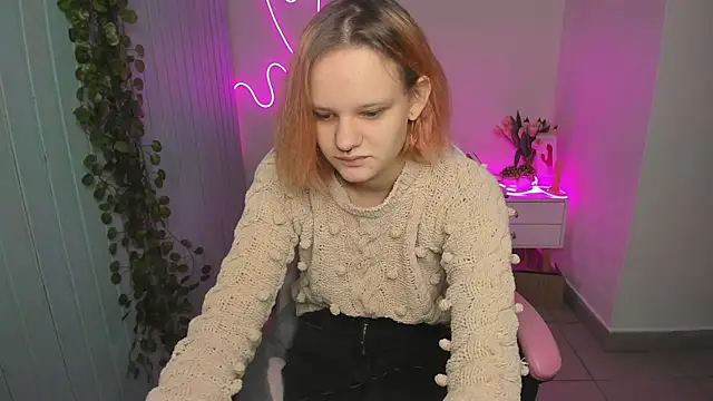 Elieiza xo online show from October 20, 9:32 am