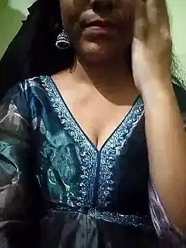 Snapshot of Telugu___Sexygirl___Naidu chatting on September 22, 5:09 am Telugu   Sexygirl   Naidu online show from September 22, 5:09 am