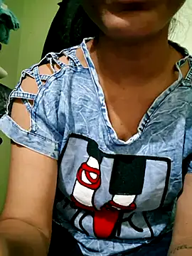 Snapshot of Telugu___Sexygirl___Naidu chatting on October 27, 5:33 am Telugu   Sexygirl   Naidu online show from October 27, 5:33 am