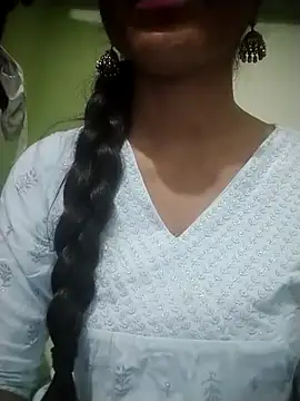 Snapshot of Telugu___Sexygirl___Naidu chatting on May 4, 4:30 am Telugu Sexygirl Naidu online show from May 4, 4:30 am