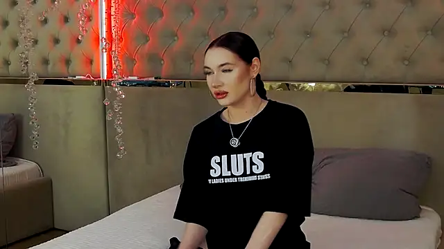 Snapshot of RoxyDoll_ chatting on October 15, 5:13 pm RoxyDoll online show from October 15, 5:13 pm