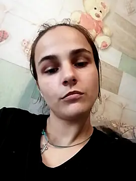 Jenevaonlovex online show from October 5, 2:15 pm