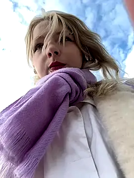 EveLittleSinner online show from October 21, 11:22 am