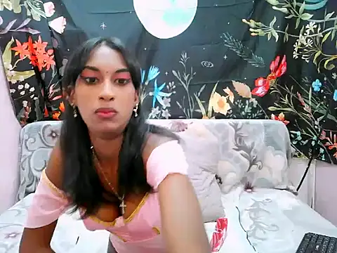Snapshot of indiansunglaze4u69 chatting on July 7, 5:17 pm indiansunglaze4u69 online show from July 7, 5:17 pm