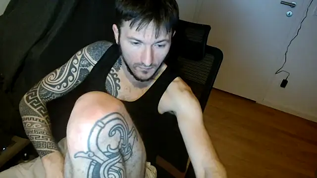 th1  online show from February 16, 9:11 pm