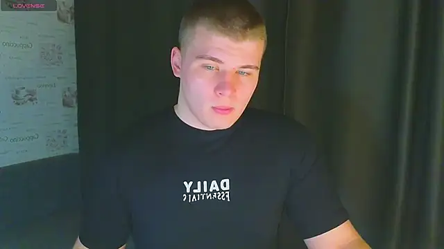 kittenmurr online show from November 14, 7:56 pm