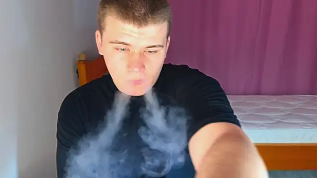 kittenmurr online show from April 27, 1:53 pm