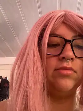 Snapshot of Blair_Bunnyy chatting on September 10, 5:46 pm Blair Bunnyy online show from September 10, 5:46 pm