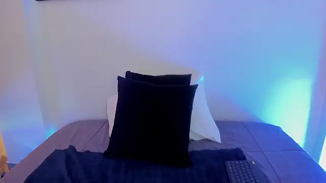 Snapshot of Sophia_Blazee chatting on September 15, 12:38 pm Sophia Blazee online show from September 15, 12:38 pm