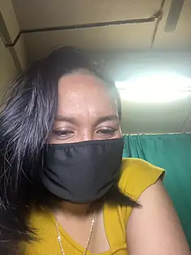 melyiaaa online show from February 6, 2:31 pm