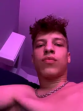 aandytwink online show from October 7, 7:11 pm