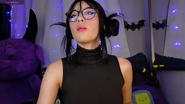 Shar Succubus online show from September 23, 12:57 am